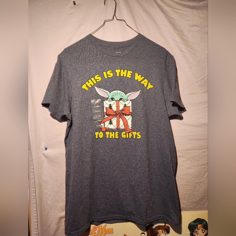 Star Wars Baby Yoda Christmas Shirt M